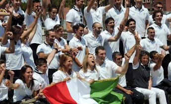 Armani fornisce le divise per Londra 2012