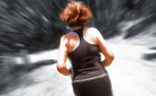 donna che fa jogging