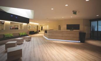 arredamento per spogliatoi e reception fit interiors