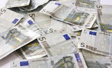 finanziamenti in arrivo: banconote da cinque euro