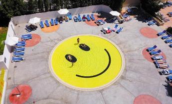 piscina, bambini, smile, sorriso, marketing, costruzione, strutture ricettive, hotel,